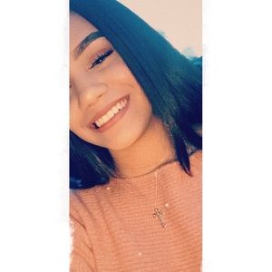 Meet your Posher, Yumarlin